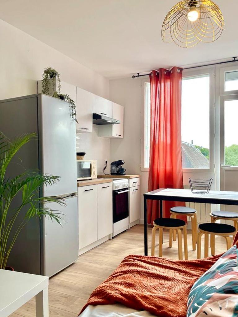 Appartement Tropical Château-Renault Εξωτερικό φωτογραφία
